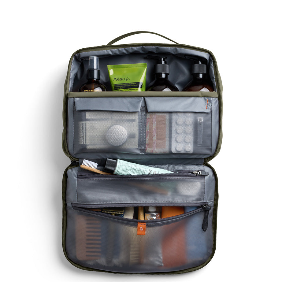 Bellroy Hanging Toiletry Bag