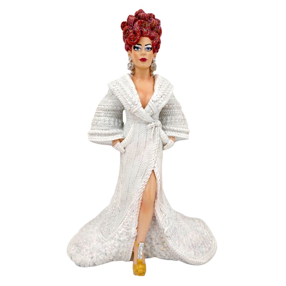 December Diamonds | What a Drag