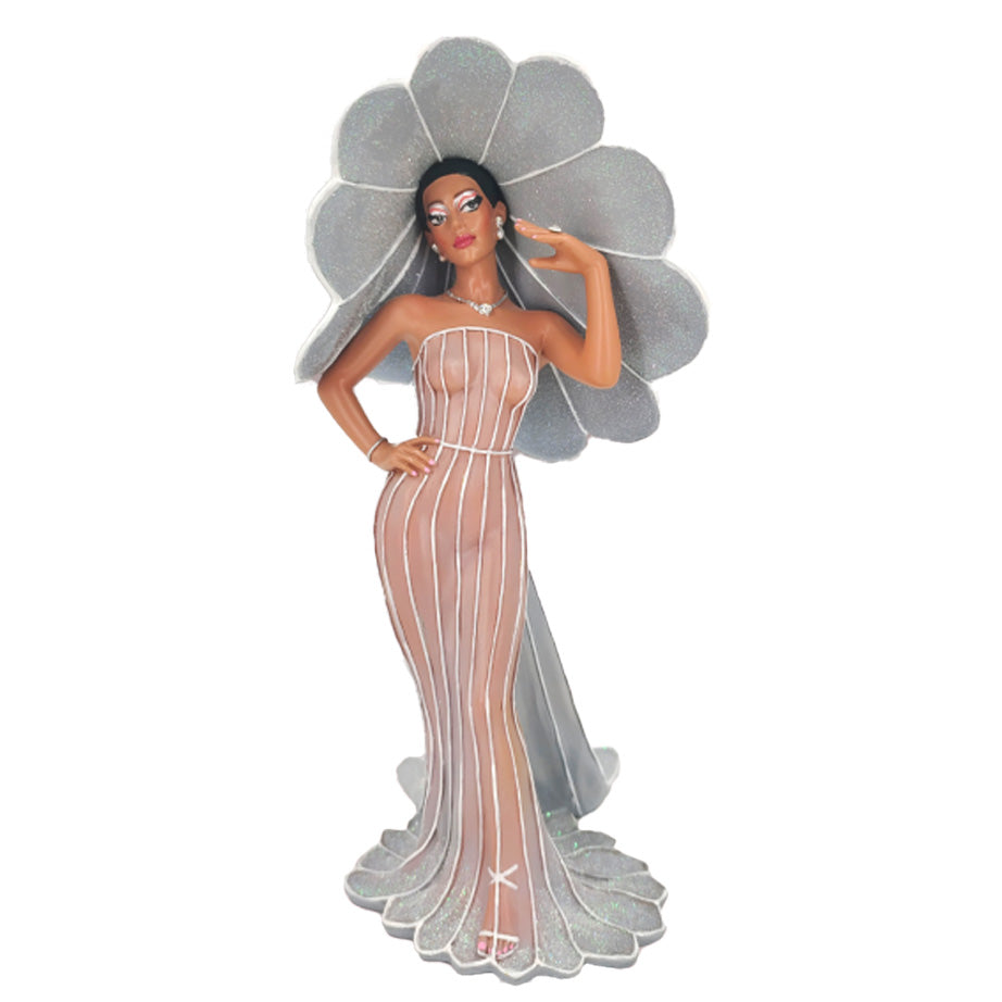 December Diamonds | What a Drag