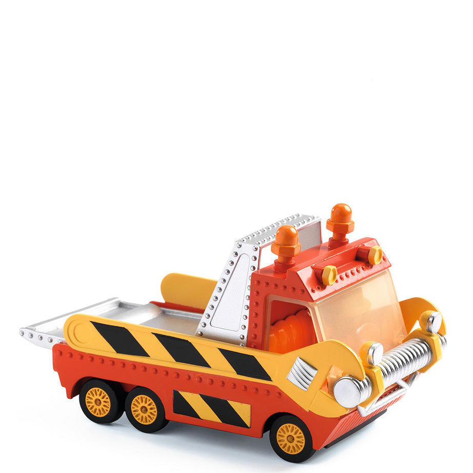 Crazy Motors Tow Truck
