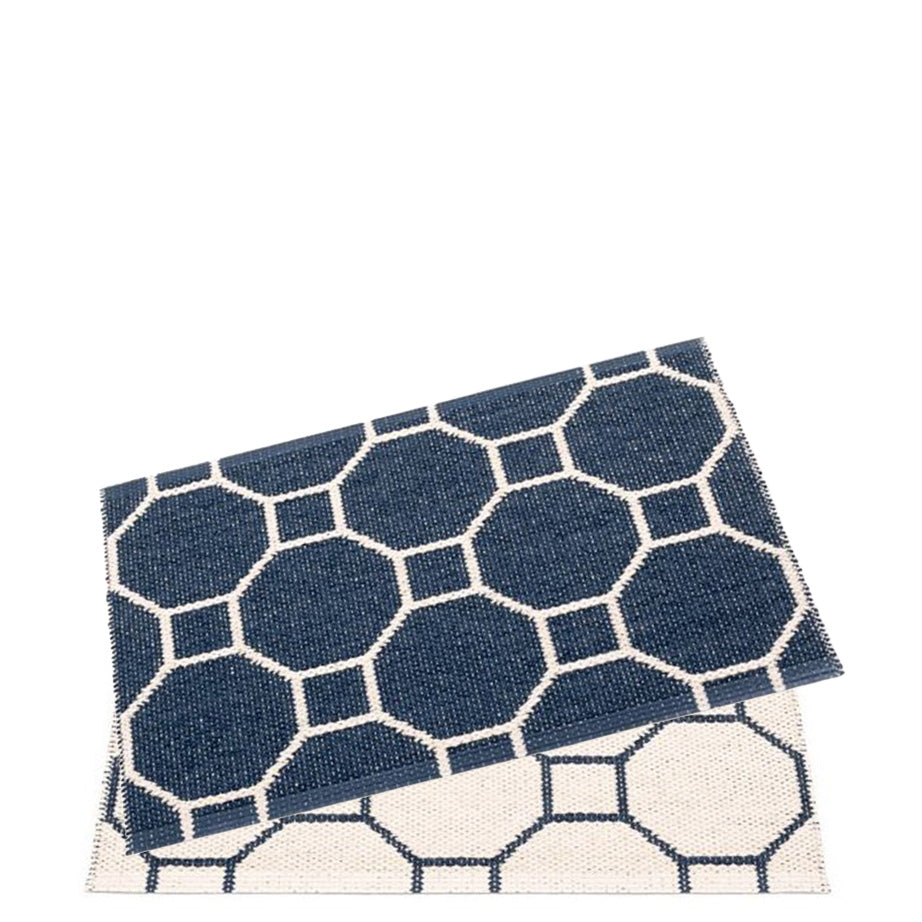 Pappelina Rugs | Rakel