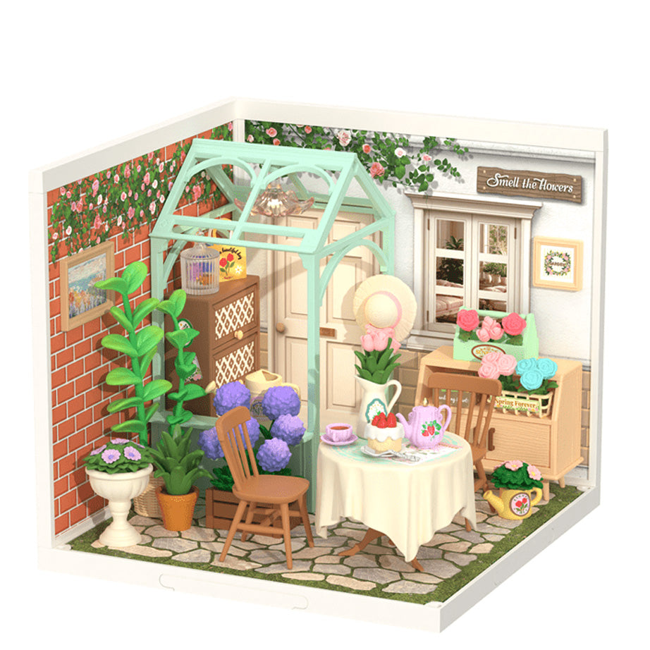 DIY Super Creator Dollhouse Kits