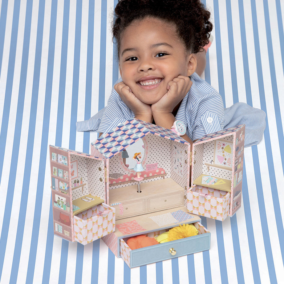 Tinou Shop Music Box