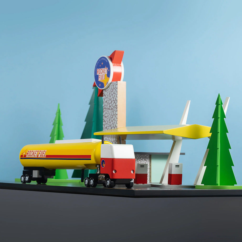 Candylab Big Rig Fuel Tanker