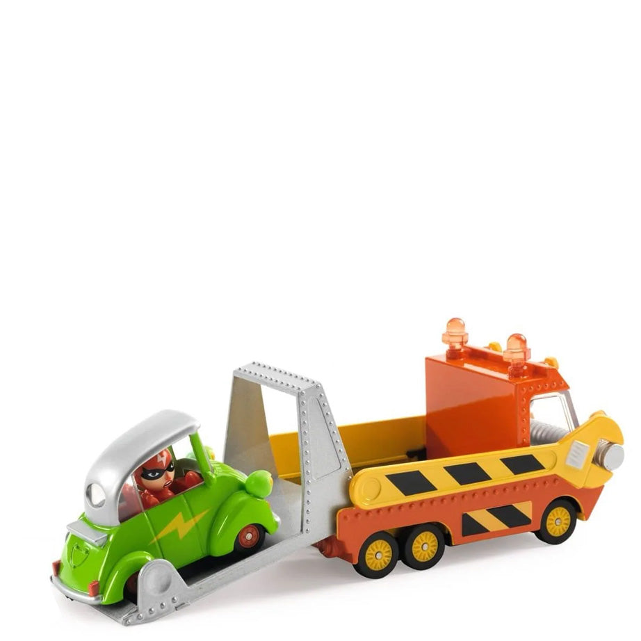 Crazy Motors Tow Truck