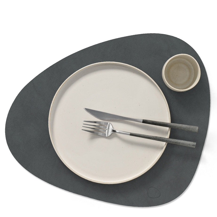 Curve Nupo Leather Table Mats