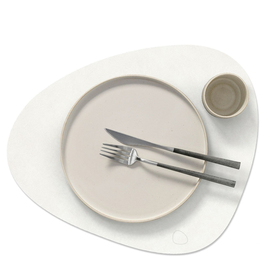 Curve Nupo Leather Table Mats